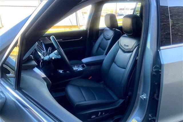 2024 Cadillac XT6 Vehicle Photo in INDEPENDENCE, MO 64055-1314