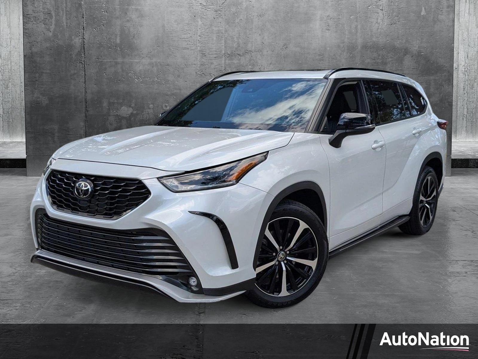 2022 Toyota Highlander Vehicle Photo in West Palm Beach, FL 33417