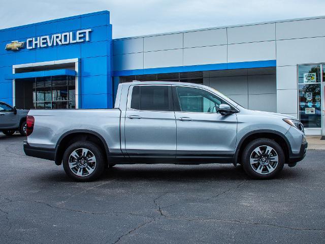 2019 Honda Ridgeline Vehicle Photo in MADISON, IN 47250-1611