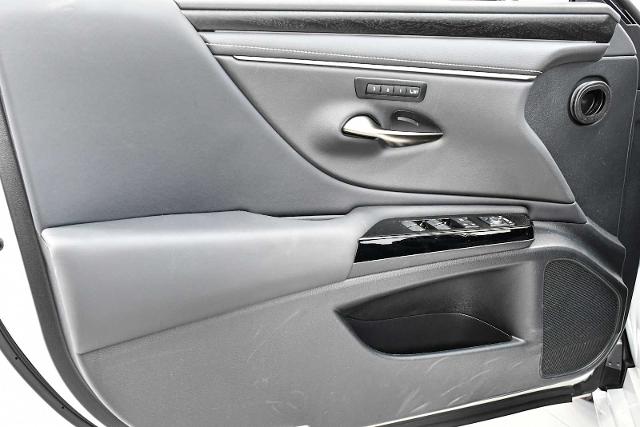 2025 Lexus ES 350 Vehicle Photo in DALLAS, TX 75235