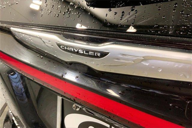 2023 Chrysler Pacifica Vehicle Photo in INDEPENDENCE, MO 64055-1314