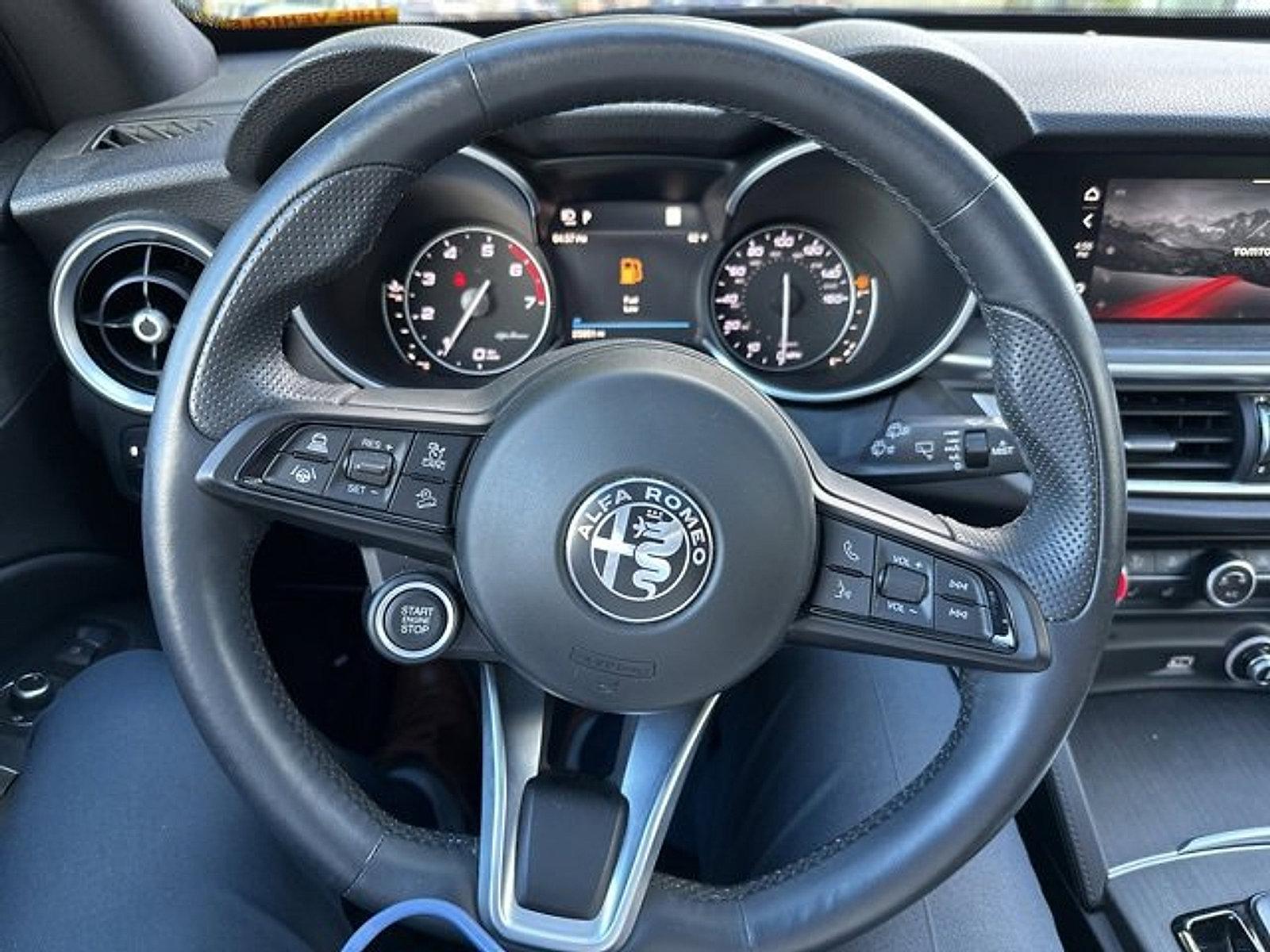 2022 Alfa Romeo Stelvio Vehicle Photo in Willow Grove, PA 19090