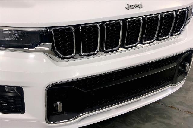 2023 Jeep Grand Cherokee L Vehicle Photo in Lees Summit, MO 64086
