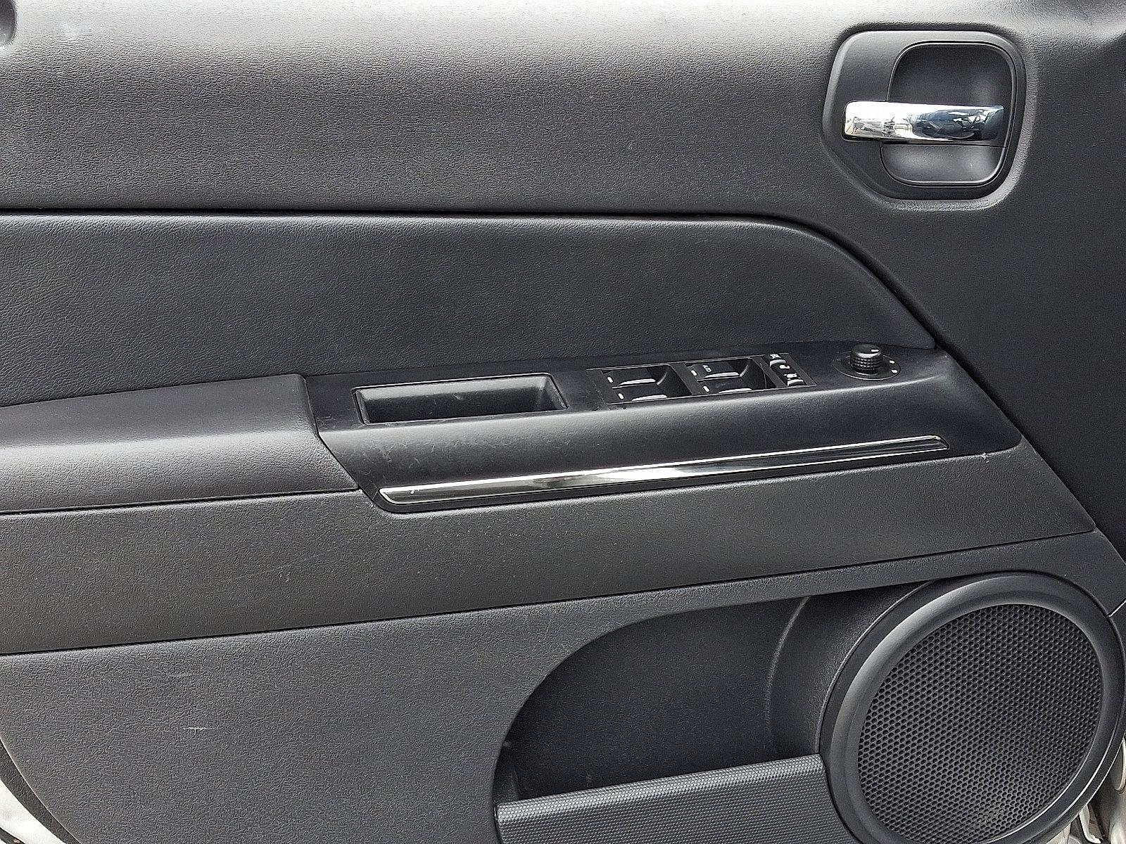 2014 Jeep Patriot Vehicle Photo in BETHLEHEM, PA 18017-9401