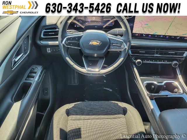 2025 Chevrolet Traverse Vehicle Photo in AURORA, IL 60503-9326