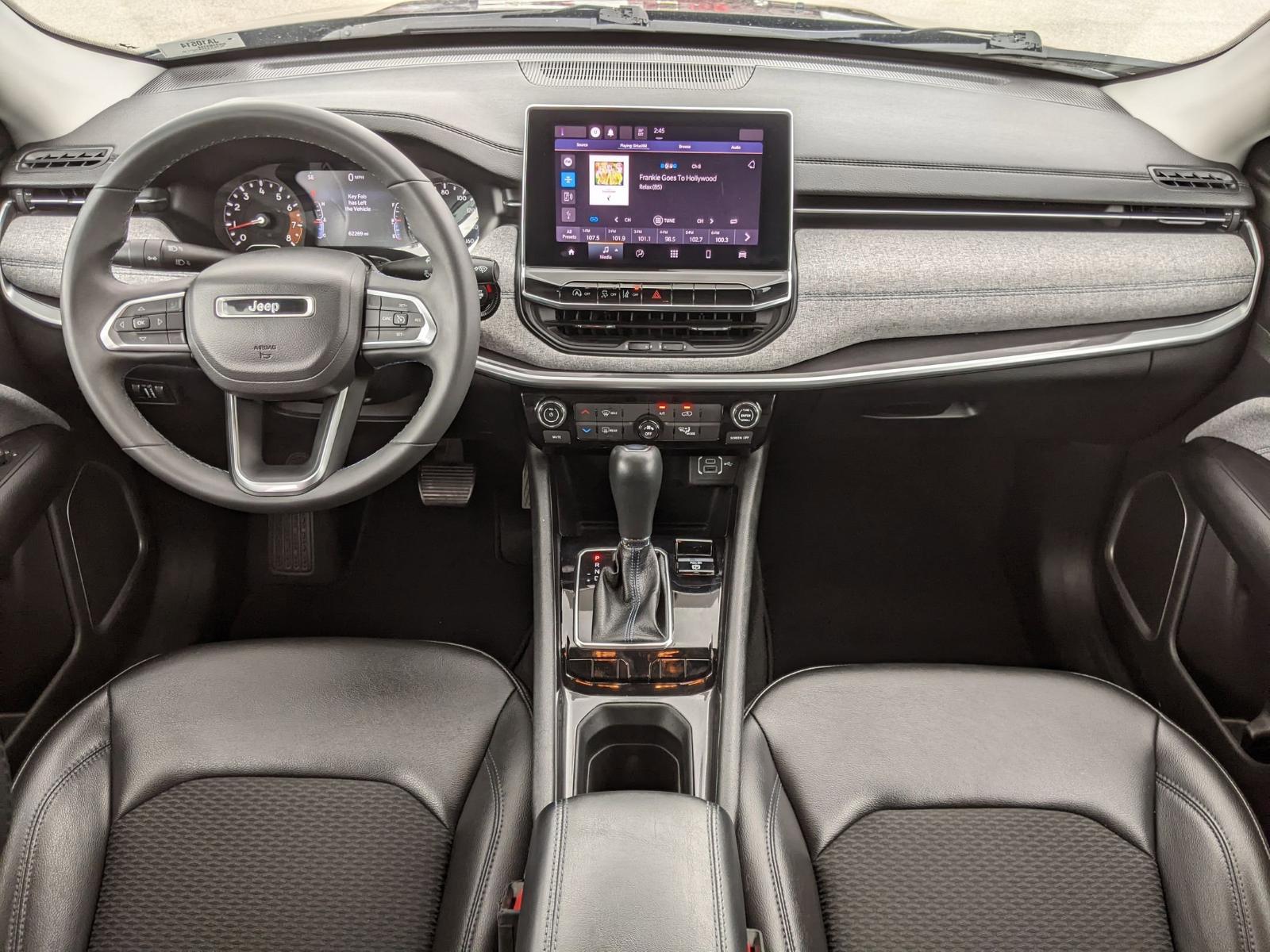 2022 Jeep Compass Vehicle Photo in Seguin, TX 78155