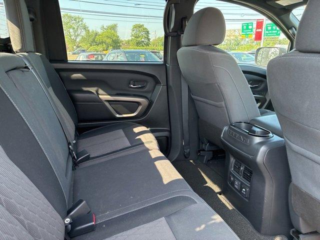 2024 Nissan Titan Vehicle Photo in Harrisburg, PA 17111-1033