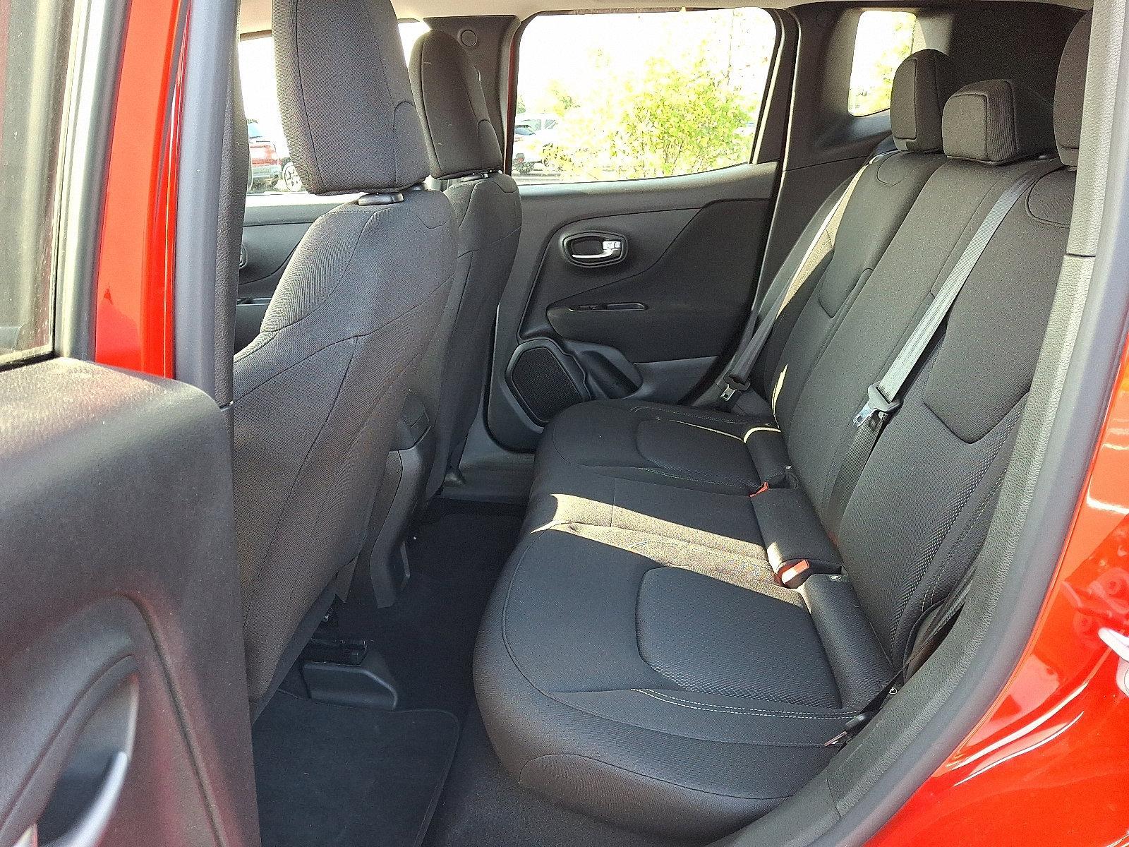 2021 Jeep Renegade Vehicle Photo in Easton, PA 18045