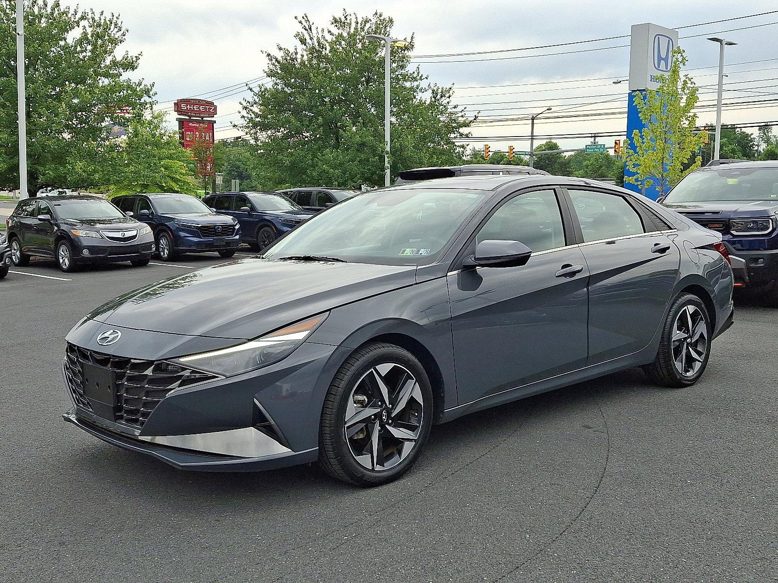 2023 Hyundai ELANTRA Vehicle Photo in Harrisburg, PA 17111