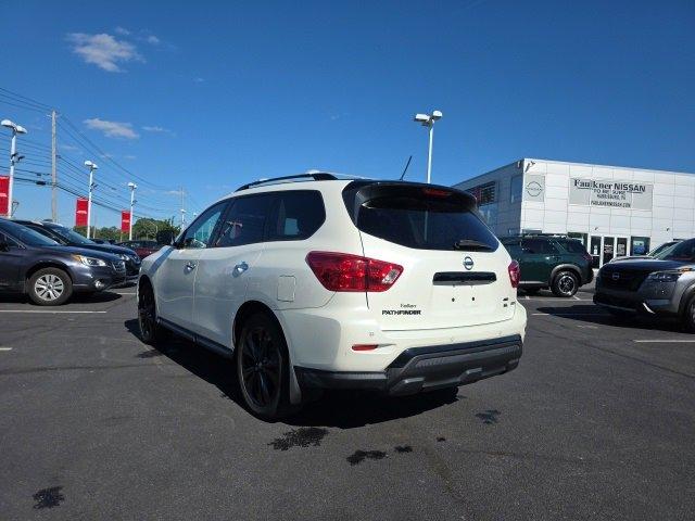 2018 Nissan Pathfinder Vehicle Photo in Harrisburg, PA 17111-1033