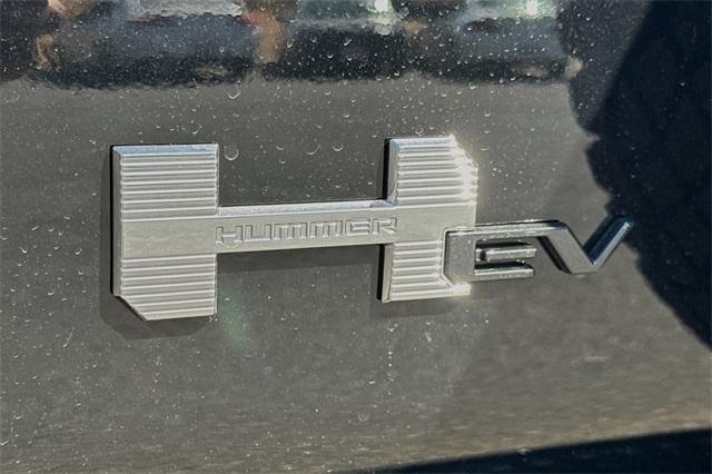 2025 GMC HUMMER EV SUV Vehicle Photo in ELK GROVE, CA 95757-8703