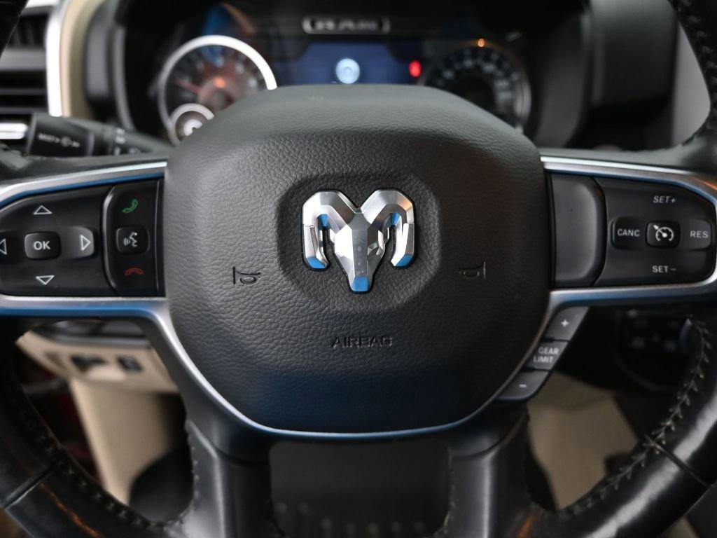 2019 Ram 1500 Vehicle Photo in Cedar Rapids, IA 52402