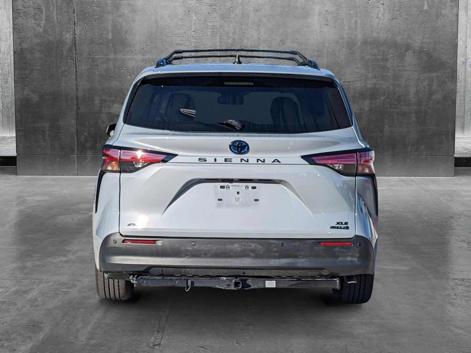 2022 Toyota Sienna Vehicle Photo in Davie, FL 33331