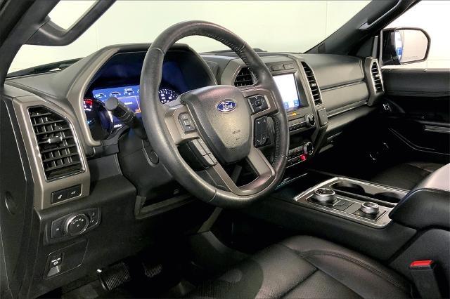 2020 Ford Expedition Vehicle Photo in Lees Summit, MO 64086