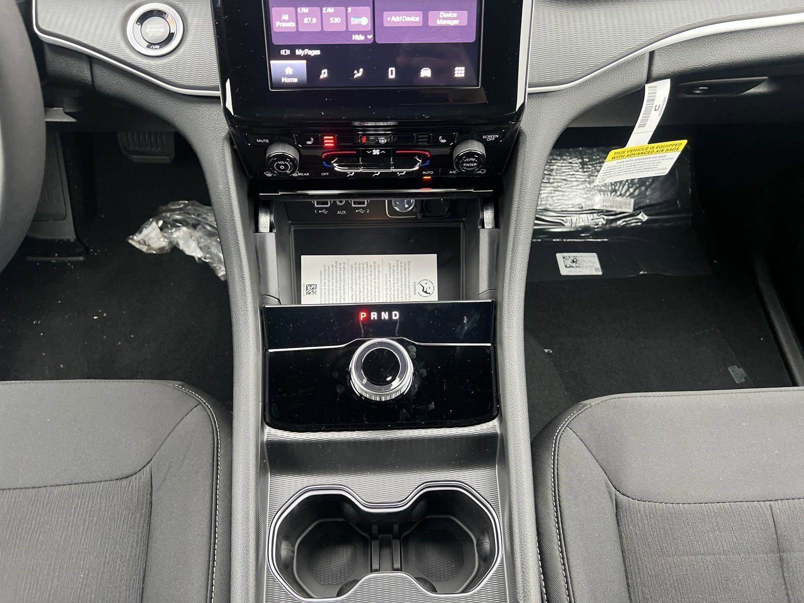2025 Jeep Grand Cherokee L Vehicle Photo in Mechanicsburg, PA 17050-1707