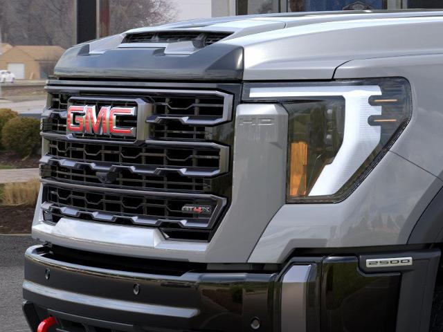 2025 GMC Sierra 2500 HD Vehicle Photo in INDEPENDENCE, MO 64055-1377