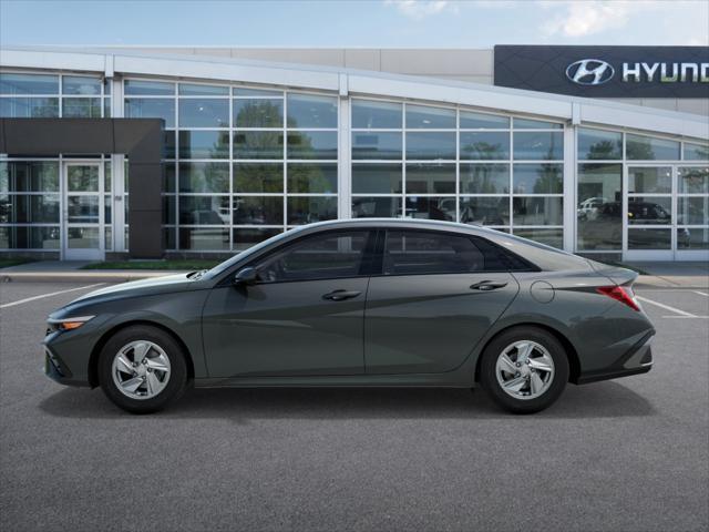 2025 Hyundai ELANTRA Vehicle Photo in Peoria, IL 61615