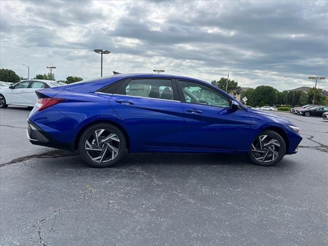 2024 Hyundai ELANTRA Vehicle Photo in Shiloh, IL 62269