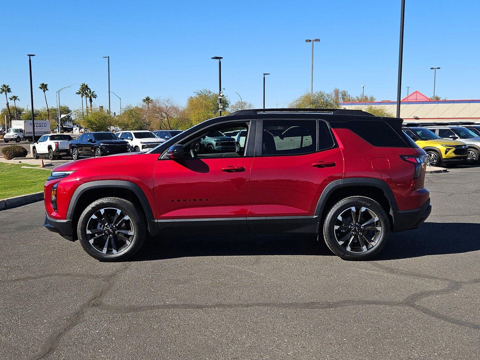 2025 Chevrolet Equinox Vehicle Photo in MESA, AZ 85206-4395