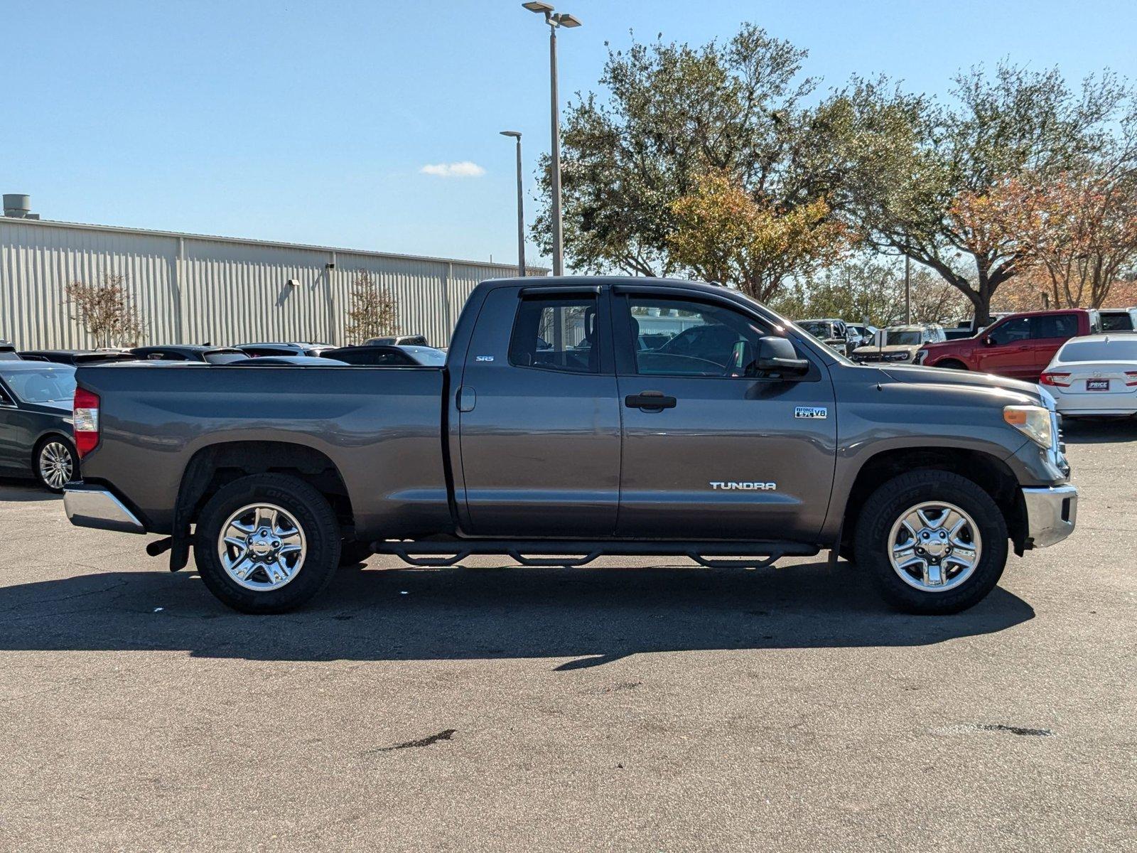 2015 Toyota Tundra 2WD Truck Vehicle Photo in St. Petersburg, FL 33713