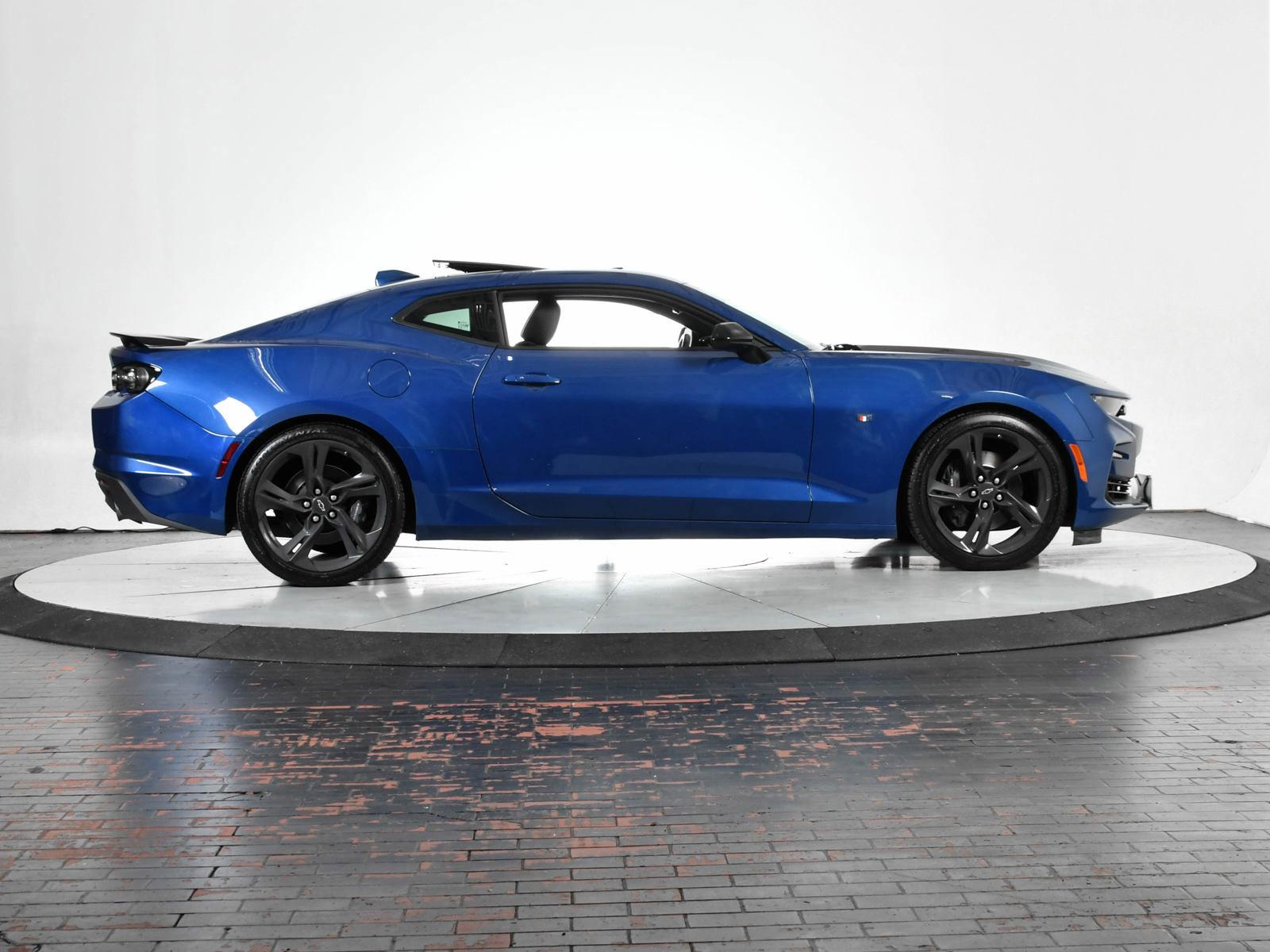 2020 Chevrolet Camaro Vehicle Photo in DALLAS, TX 75235