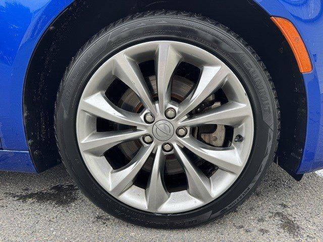 2015 Chrysler 200 Vehicle Photo in Mechanicsburg, PA 17050-1707