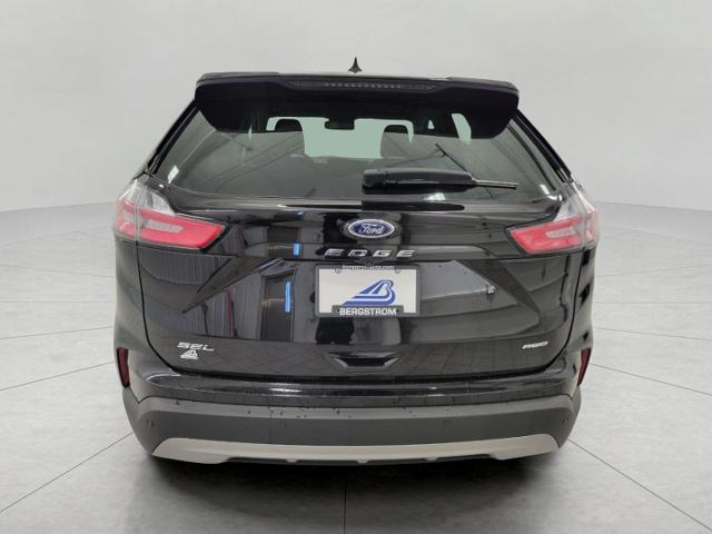 2024 Ford Edge Vehicle Photo in NEENAH, WI 54956-2243