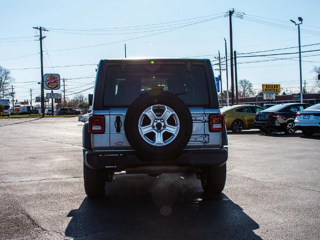 2021 Jeep Wrangler Vehicle Photo in MADISON, IN 47250-1611
