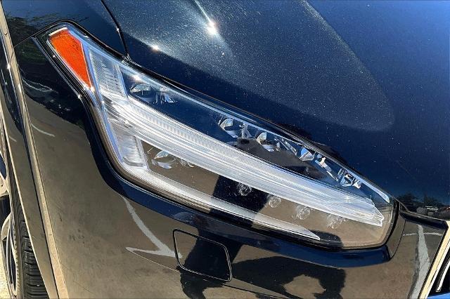 2022 Volvo XC90 Vehicle Photo in Houston, TX 77007