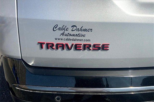 2020 Chevrolet Traverse Vehicle Photo in TOPEKA, KS 66609-0000