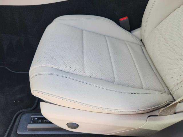 2025 Mercedes-Benz GLS Vehicle Photo in HOUSTON, TX 77079