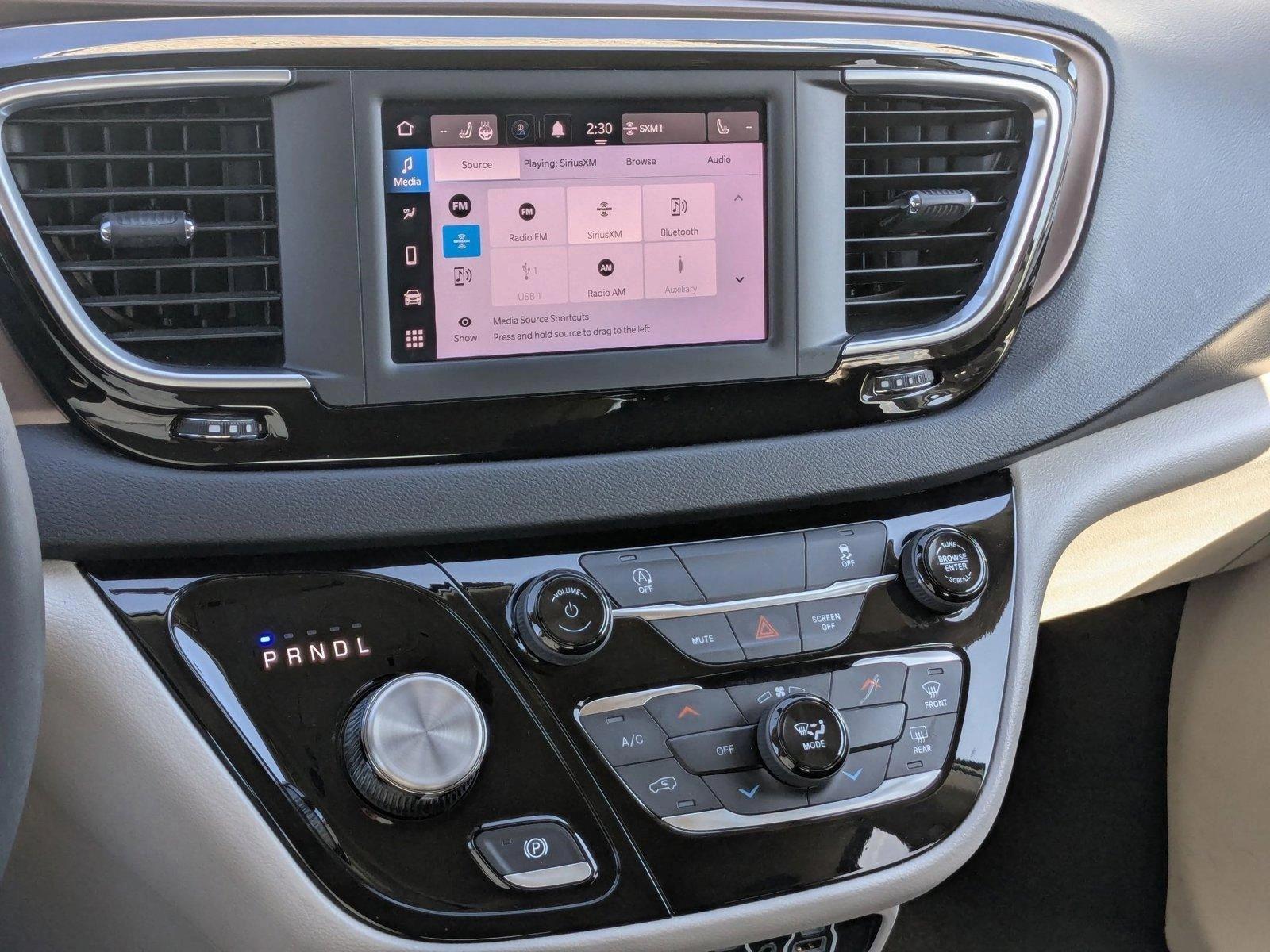 2022 Chrysler Voyager Vehicle Photo in Spokane Valley, WA 99212