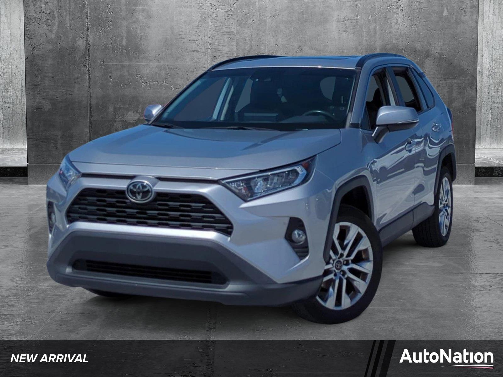 2020 Toyota RAV4 Vehicle Photo in Sanford, FL 32771