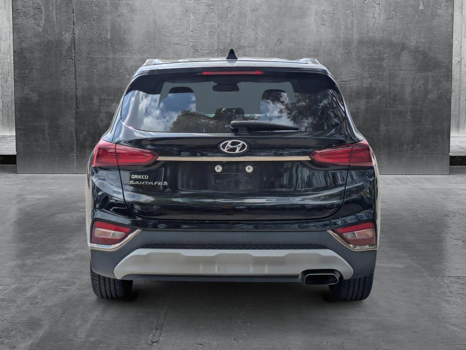 2019 Hyundai Santa Fe Vehicle Photo in GREENACRES, FL 33463-3207
