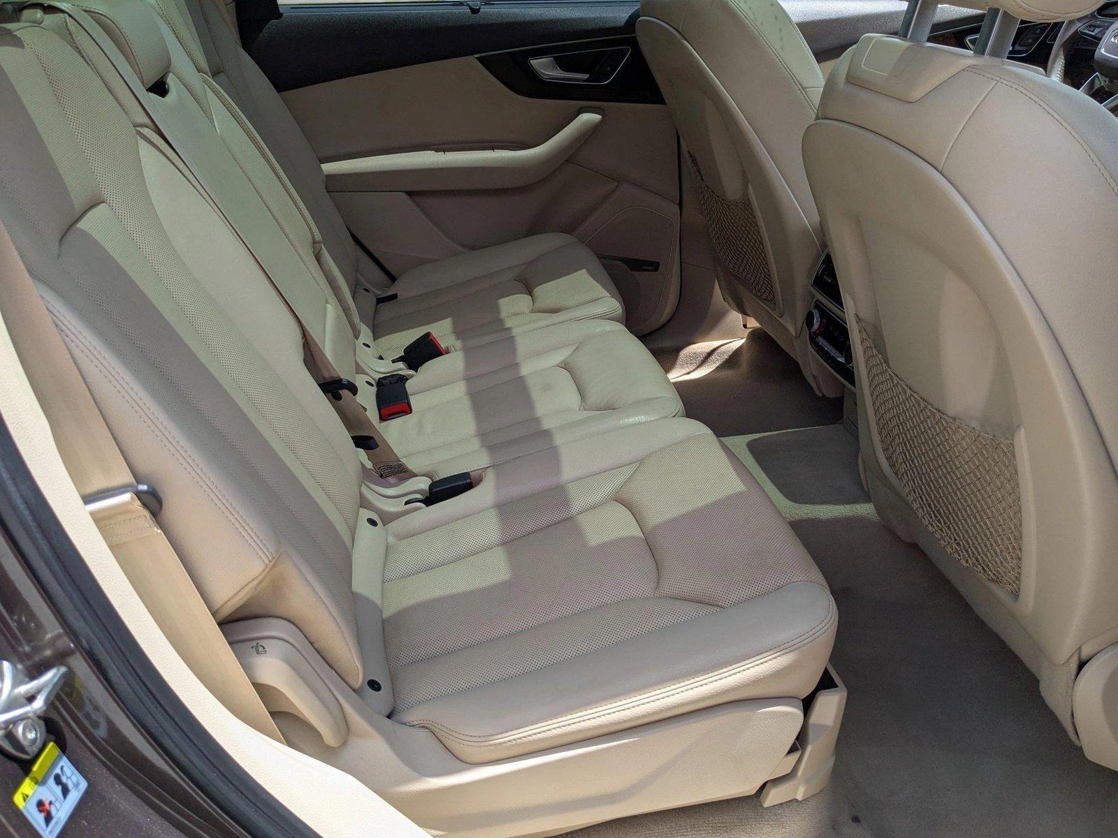 2017 Audi Q7 Vehicle Photo in PEMBROKE PINES, FL 33024-6534