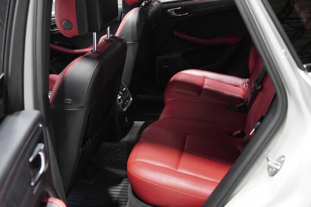 2020 Porsche Macan Vehicle Photo in GRAPEVINE, TX 76051