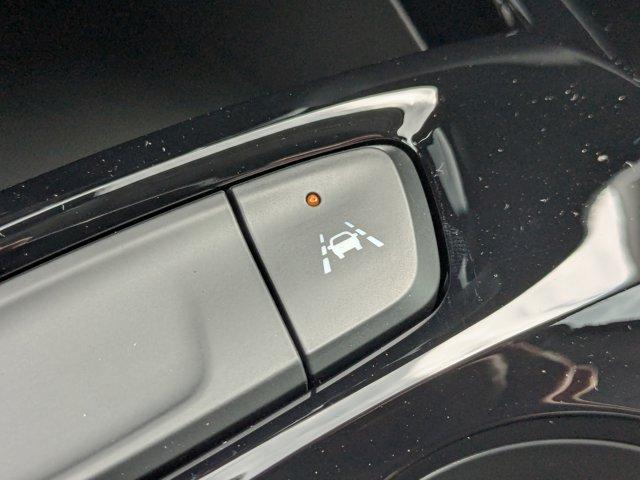 2025 Chevrolet Trax Vehicle Photo in BRUNSWICK, GA 31525-1881