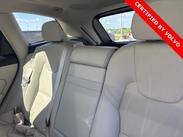 2020 Volvo XC60 Vehicle Photo in Grapevine, TX 76051
