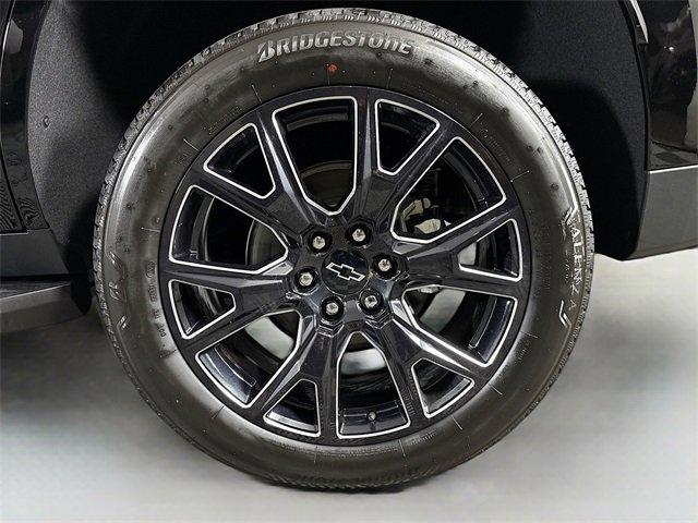 2025 Chevrolet Tahoe Vehicle Photo in PUYALLUP, WA 98371-4149