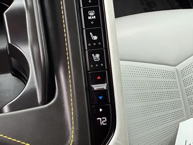 2021 Chevrolet Corvette Stingray Vehicle Photo in GREEN BAY, WI 54303-3330