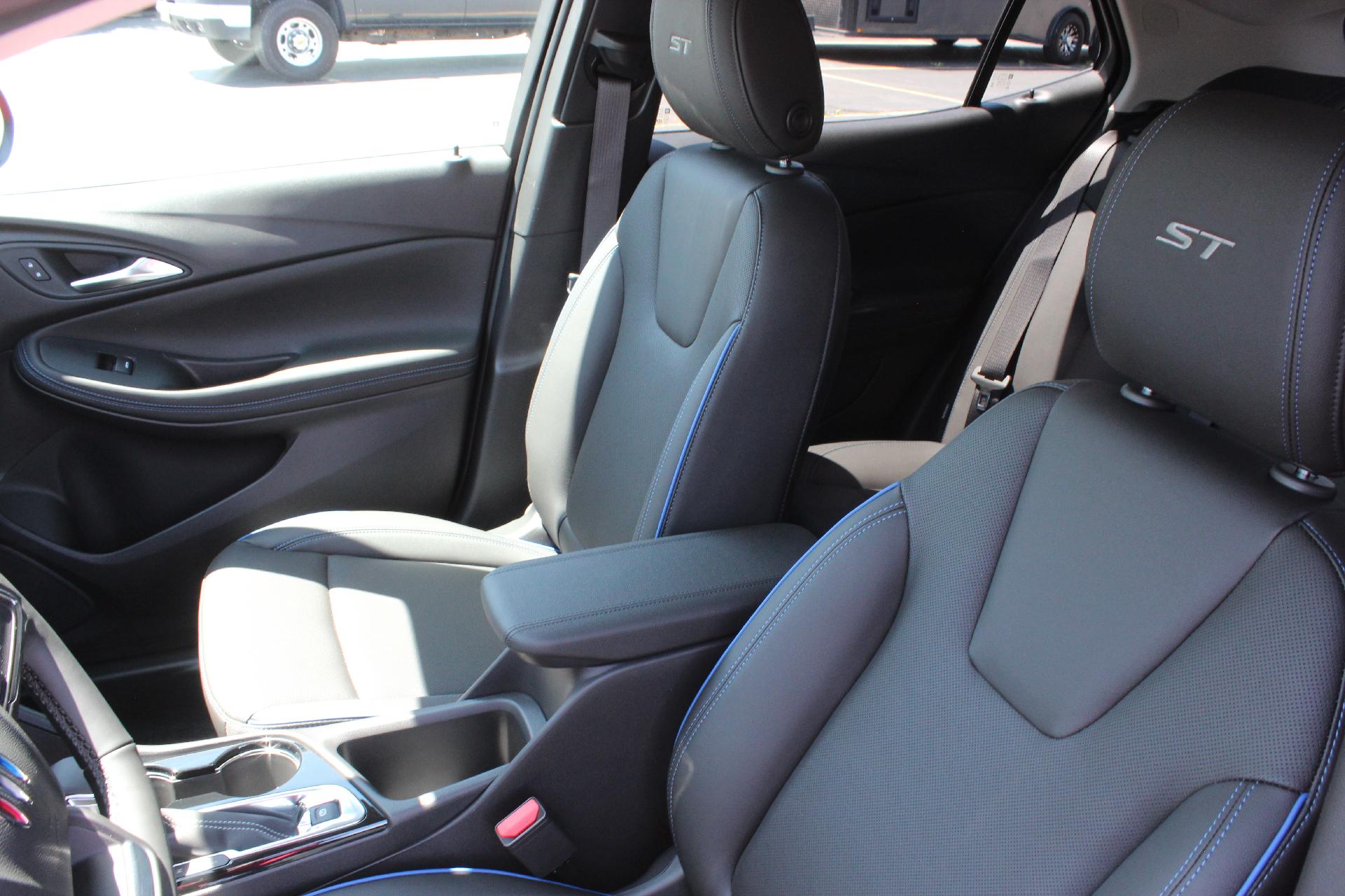 2026 Buick Encore GX Vehicle Photo in AURORA, CO 80012-4011