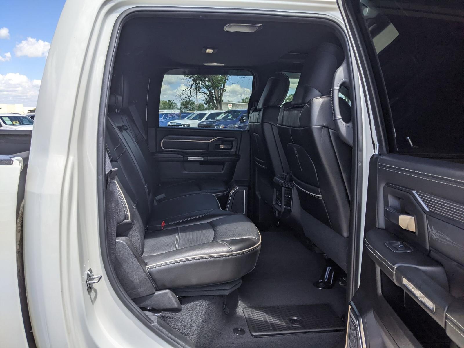 2019 Ram 3500 Vehicle Photo in Seguin, TX 78155