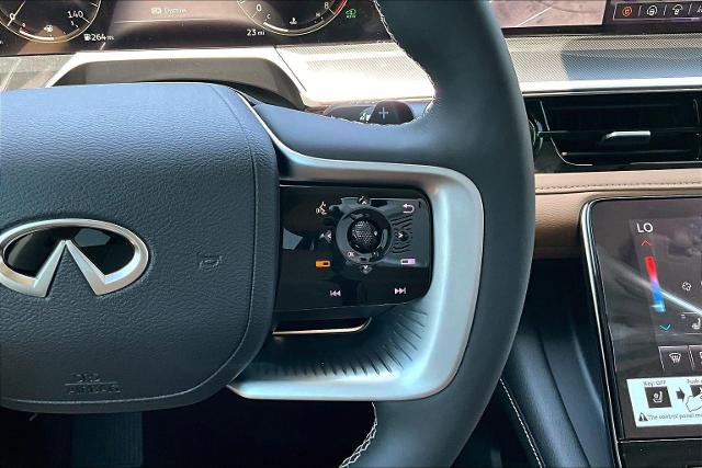 2025 INFINITI QX80 Vehicle Photo in San Antonio, TX 78230