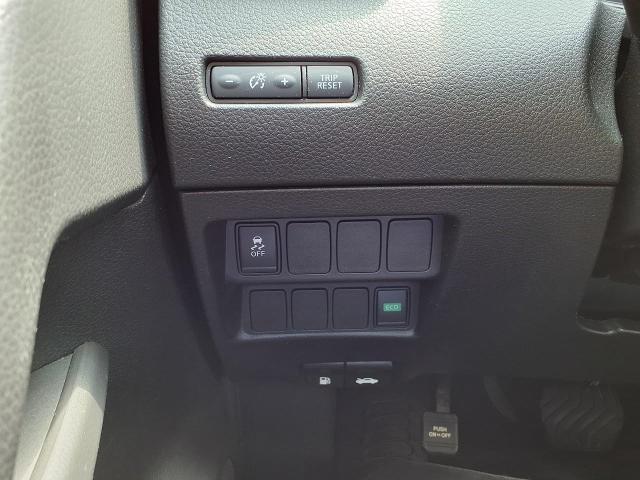 2017 Nissan Rogue Sport Vehicle Photo in Oshkosh, WI 54904