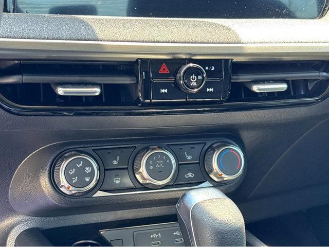 2025 Nissan Kicks Vehicle Photo in Savannah, GA 31419