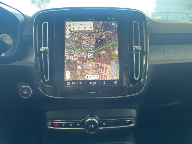 2025 Volvo XC40 Vehicle Photo in Grapevine, TX 76051