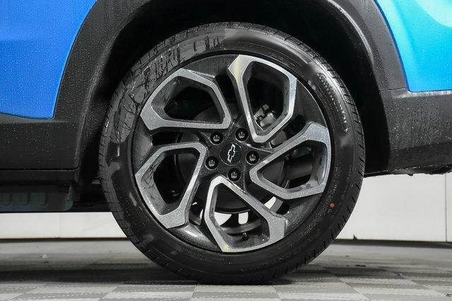 2025 Chevrolet Trax Vehicle Photo in PUYALLUP, WA 98371-4149