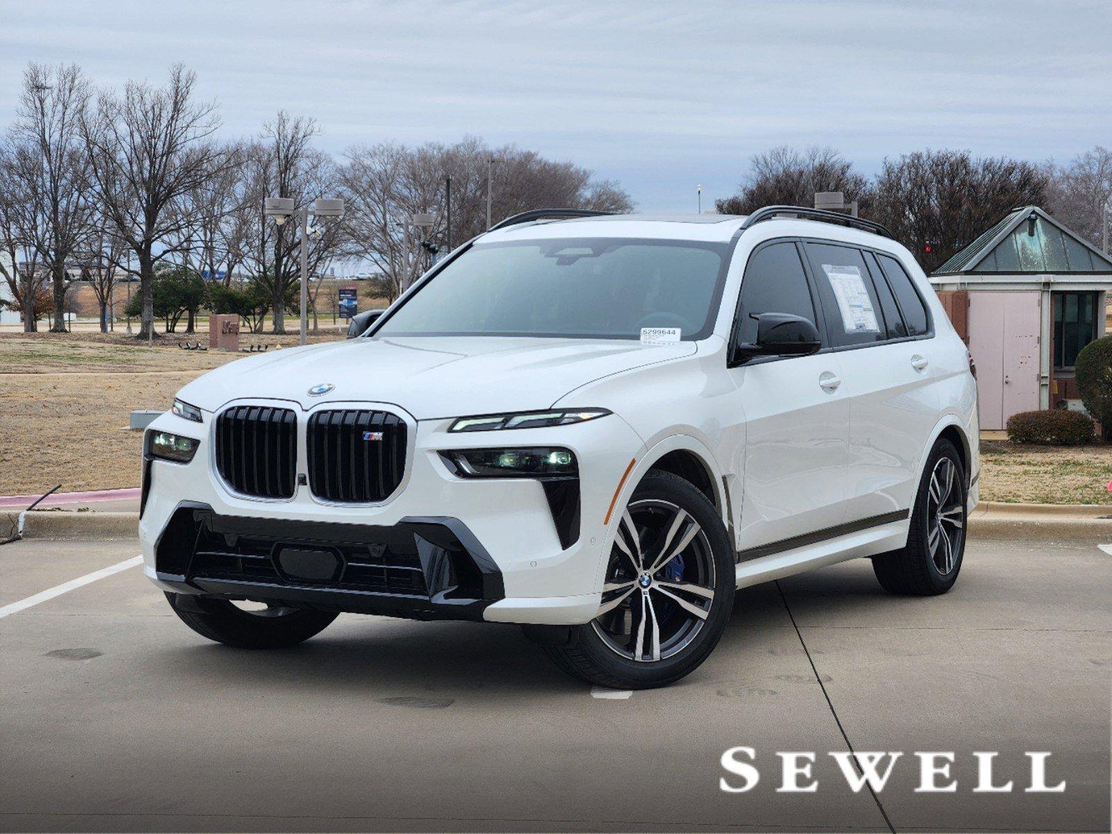 2025 BMW X7 M60i Vehicle Photo in PLANO, TX 75024