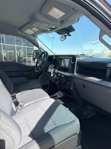 2025 Ford Super Duty F-250 SRW Vehicle Photo in Winslow, AZ 86047-2439
