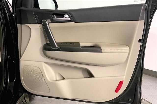 2021 Kia Sportage Vehicle Photo in Lees Summit, MO 64086